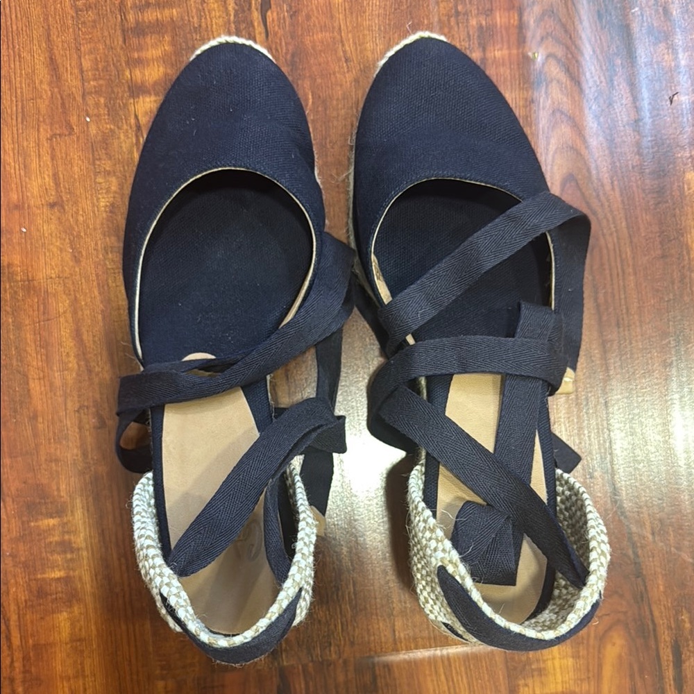 Castaner Eu 38 great condition only worn once